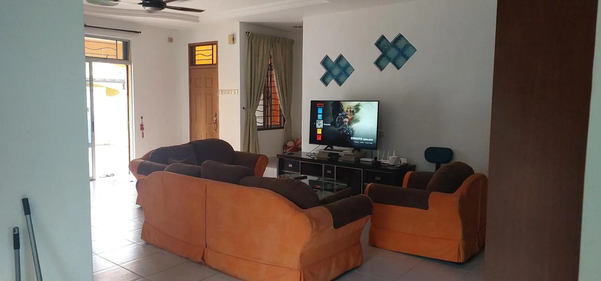 Skudai Close To Jb Town Corner House ジョホールバル 別荘